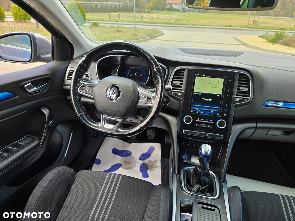 Renault Megane ENERGY TCe 130 GT LINE - 26
