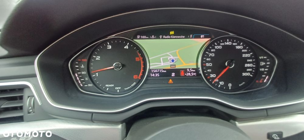 Volkswagen Passat - 8