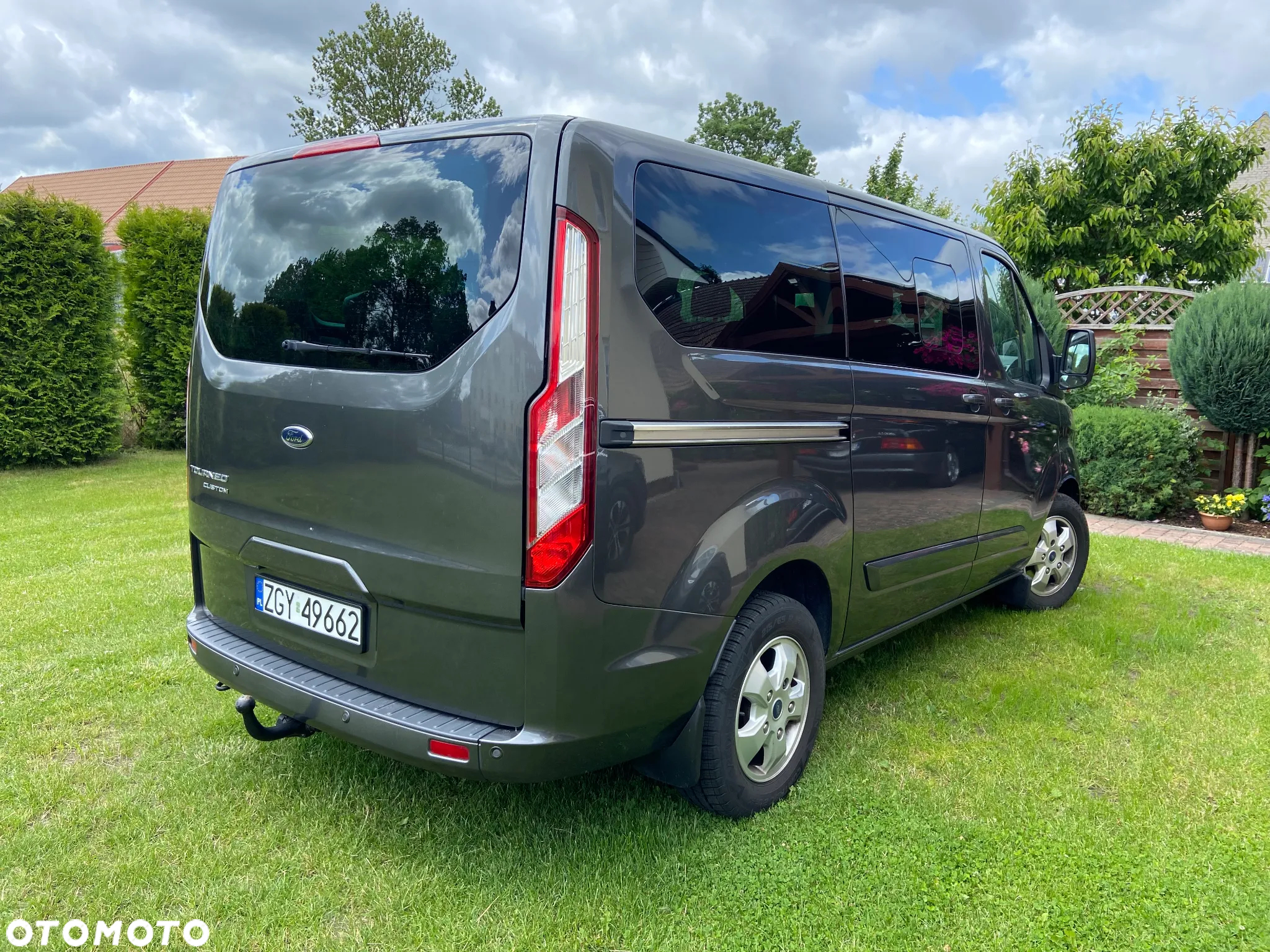 Ford Tourneo Custom 2.0 EcoBlue L2 Trend - 4