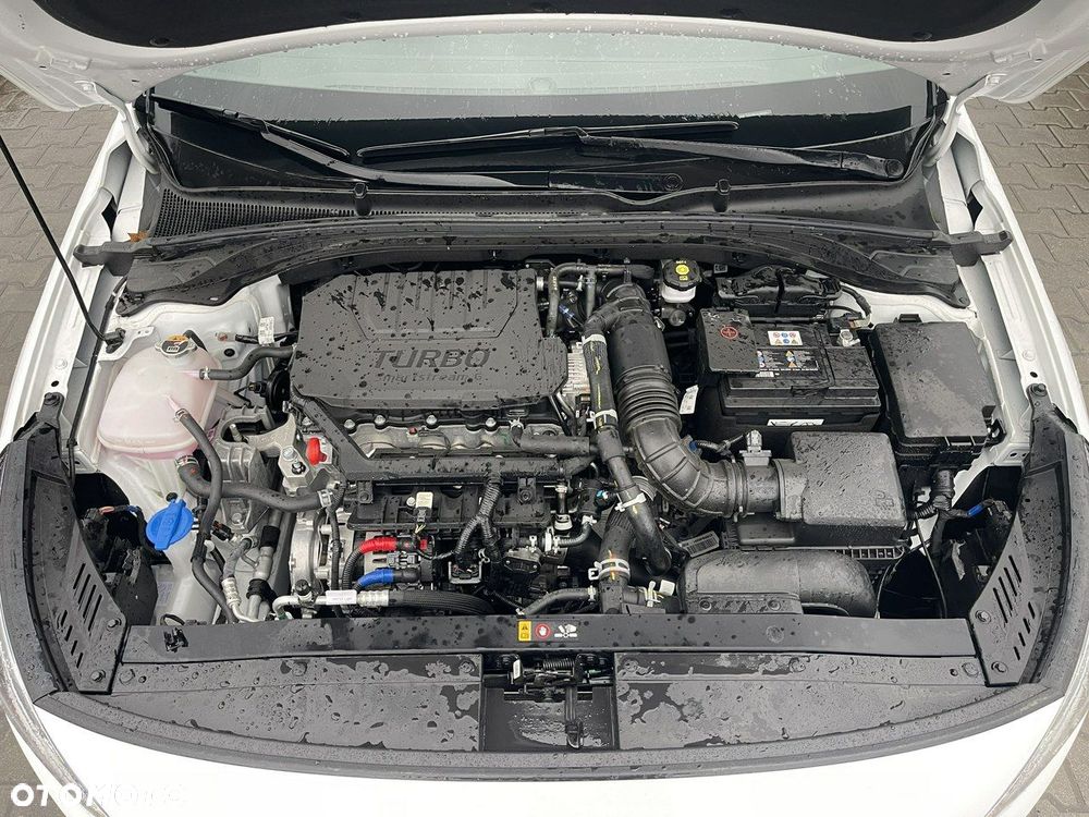 Hyundai i30 1.5 T-GDI 48V Modern DCT - 13