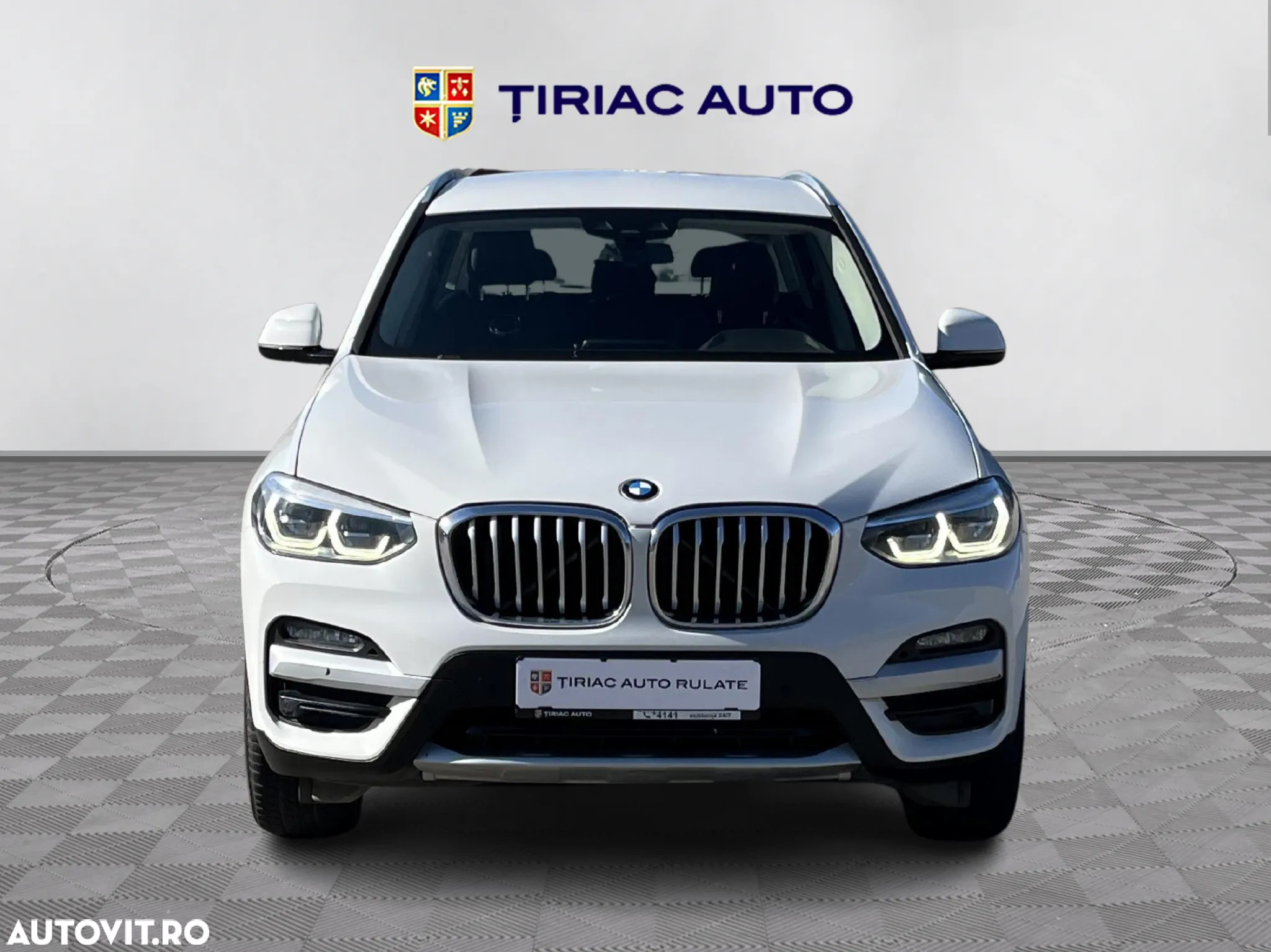 BMW X3 xDrive20i AT - 9