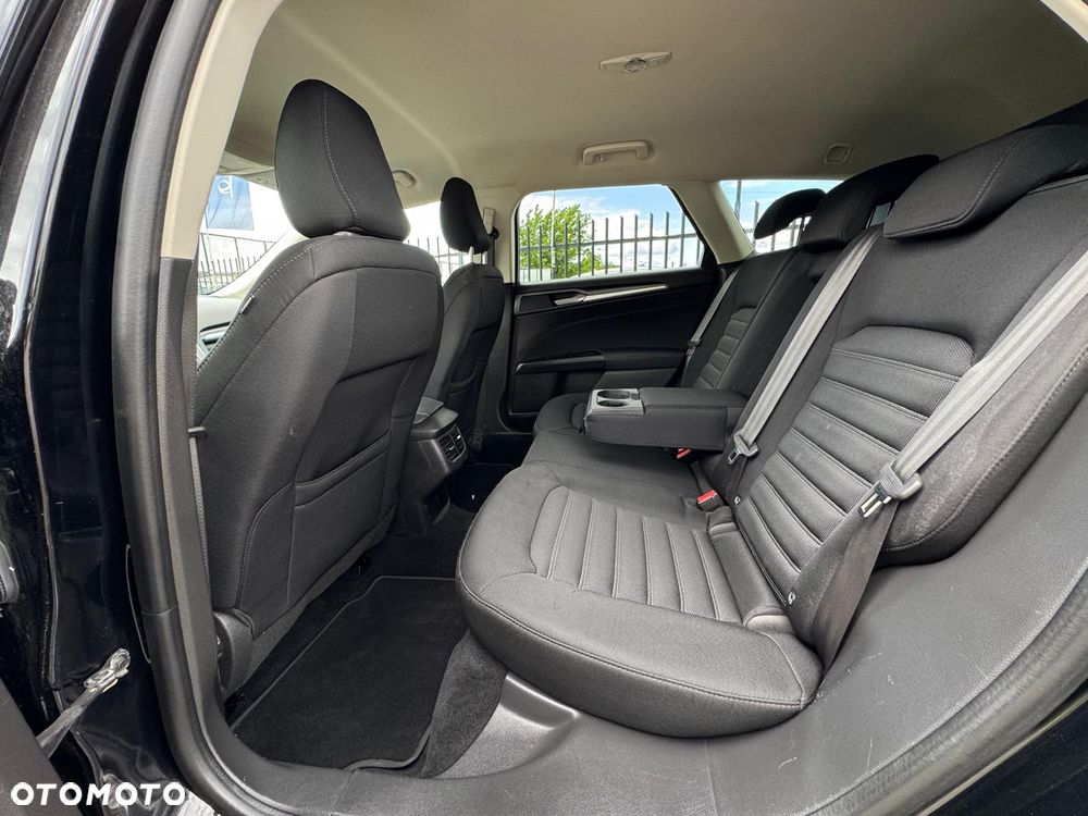 Ford Mondeo 2.0 TDCi Start-Stopp ECOnetic Business Edition - 29