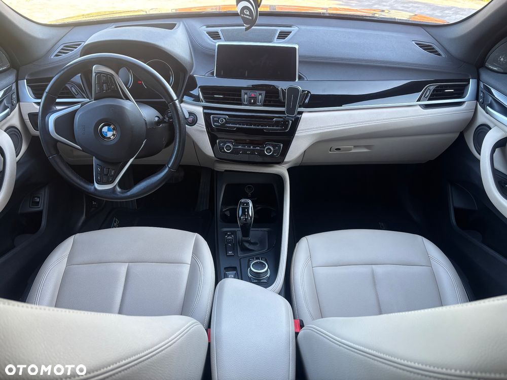 BMW X1 xDrive25i xLine - 7