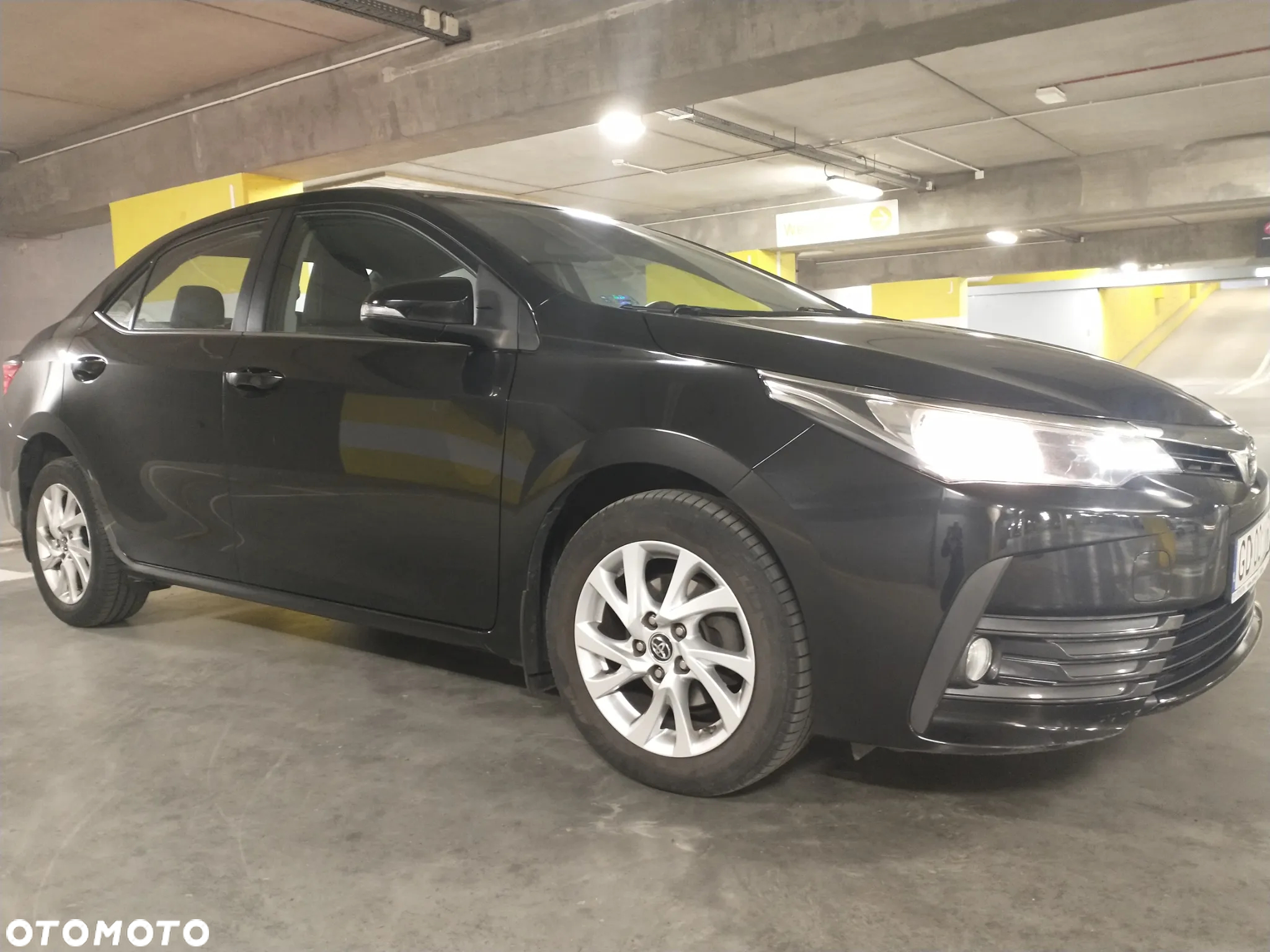 Toyota Corolla 1.6 Comfort - 32