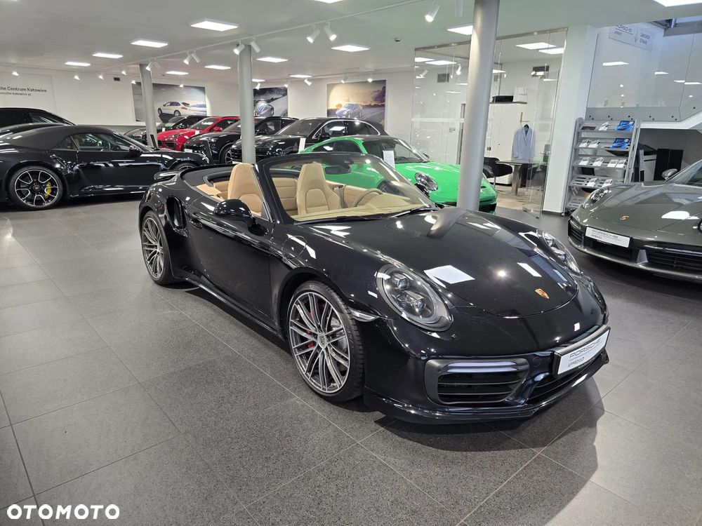 Porsche 911 - 33