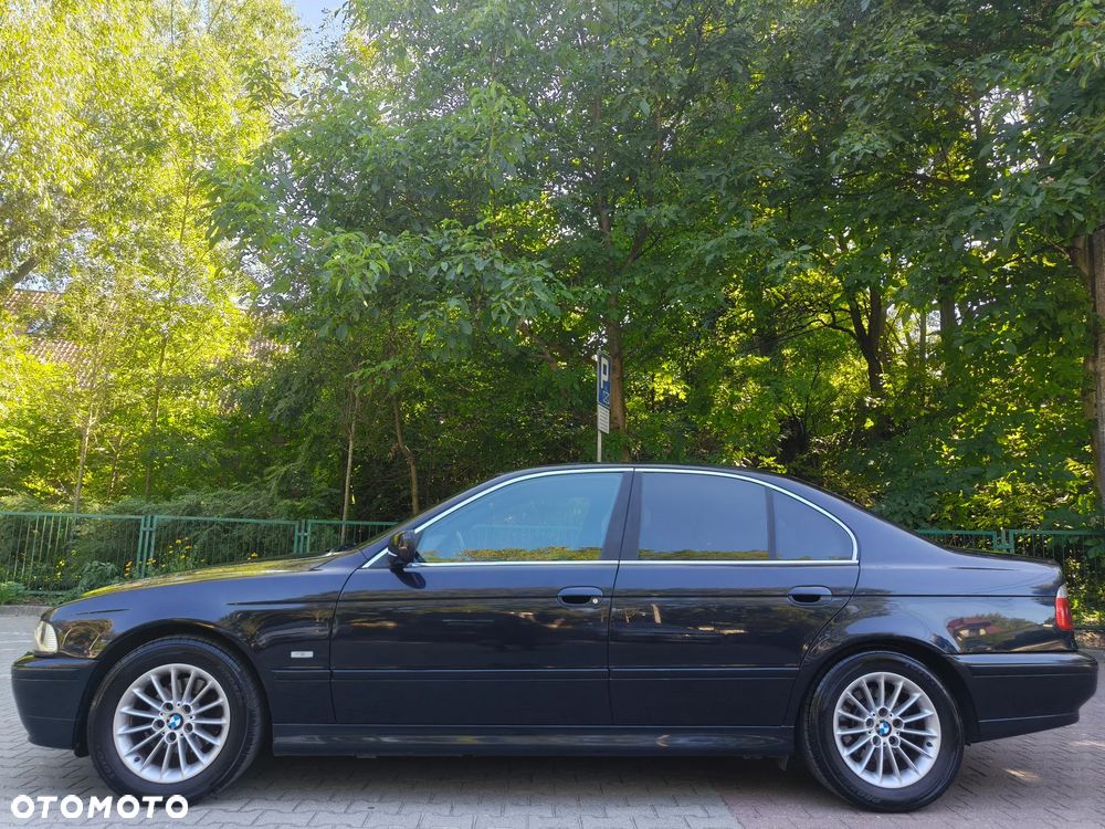 BMW Seria 5 - 33