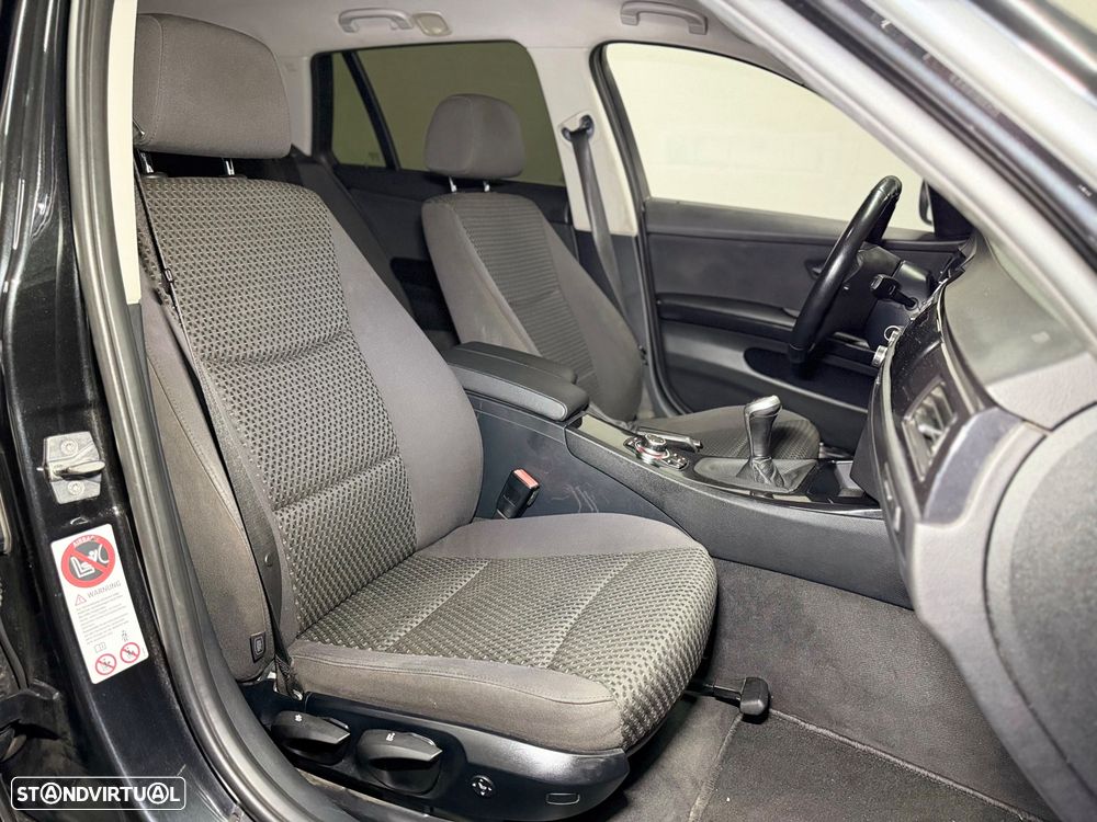 BMW 320 d DPF Edition Sport - 13