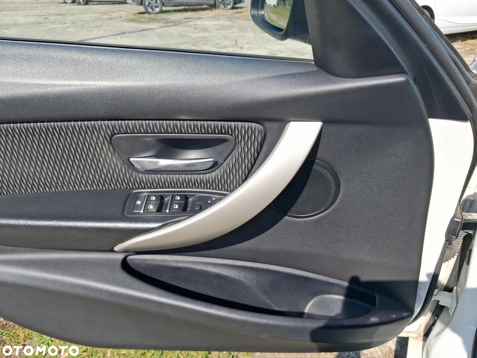 BMW Seria 3 318i Advantage - 10