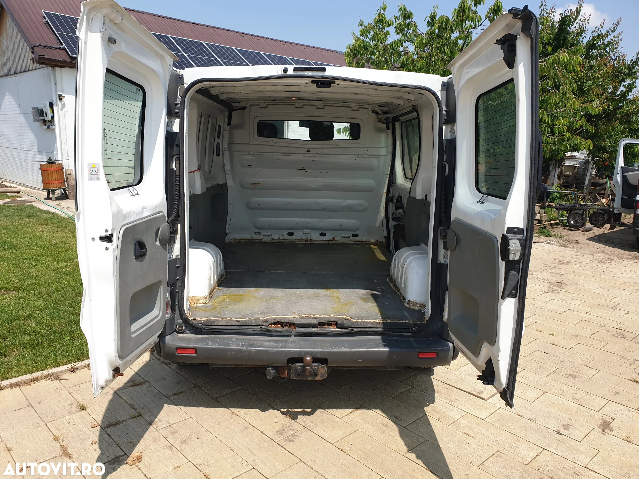 Renault Trafic - 6