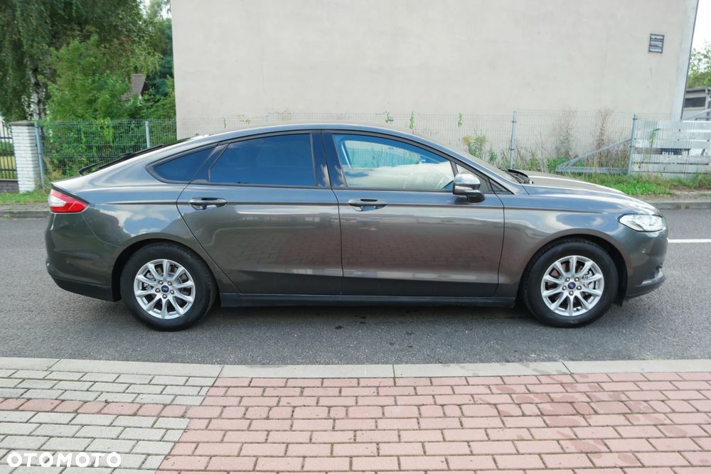 Ford Mondeo - 12