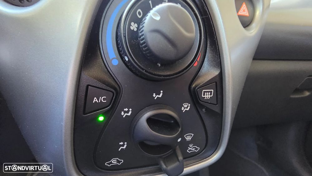 Peugeot 108 1.0 VTi Active ETG5 - 18