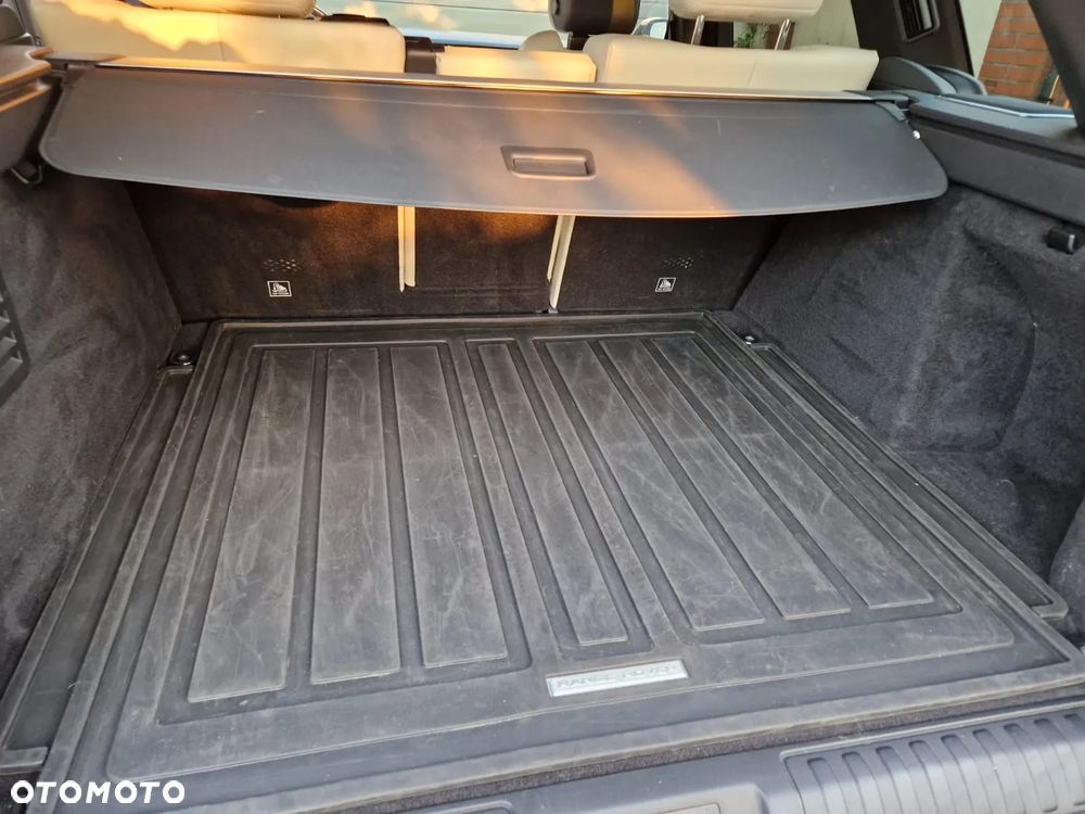 Land Rover Range Rover Sport - 13