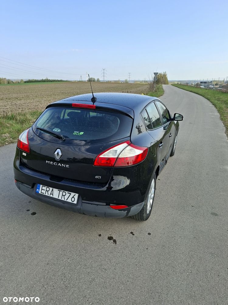 Renault Megane ENERGY dCi 110 Start & Stop LIMITED - 12