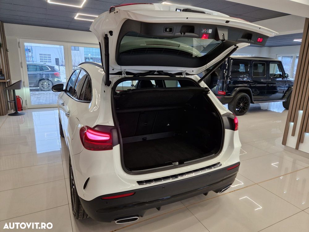 Mercedes-Benz GLA 200 d 8G-DCT AMG Line - 35