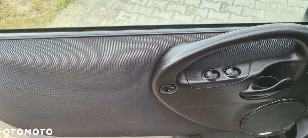 Fiat Multipla 1.6 16V ELX - 11