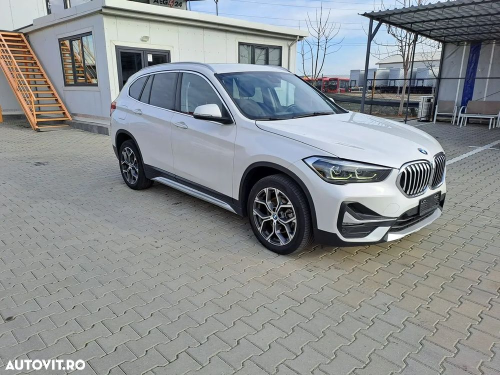 BMW X1 sDrive18d Aut. xLine - 3