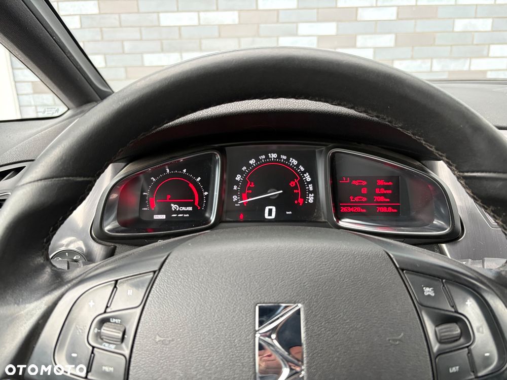 Citroën DS5 2.0 HDi Pure Pearl - 15