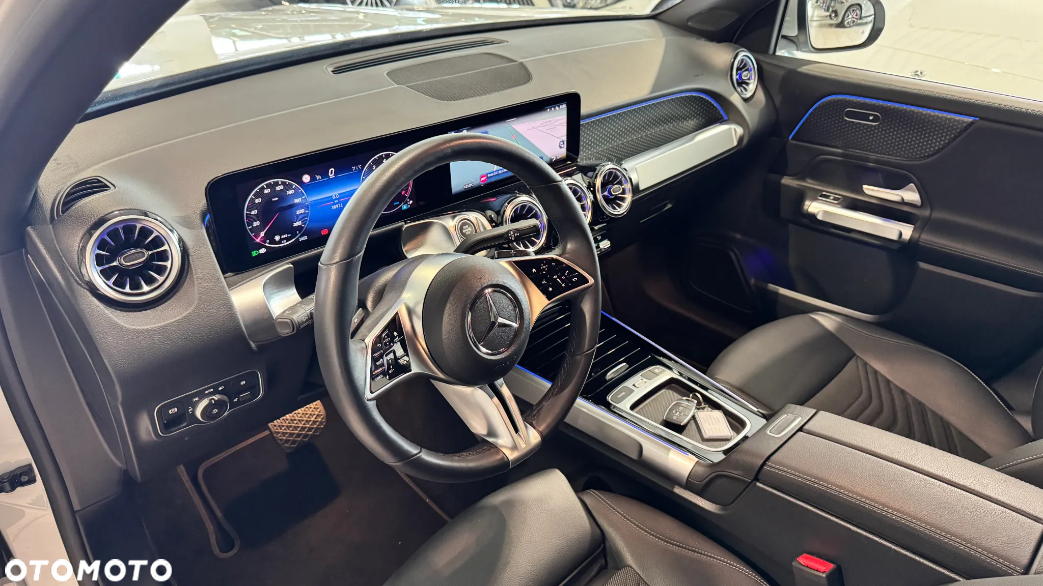 Mercedes-Benz GLB 200 Progressive 7G-DCT - 13