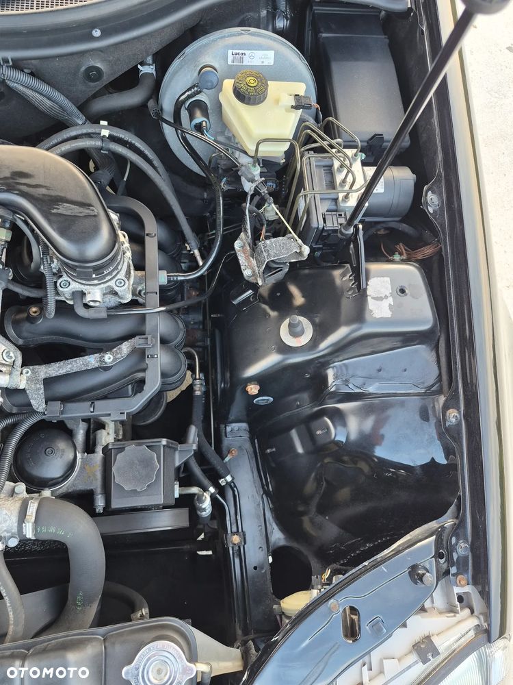 Mercedes-Benz SLK 200 - 20