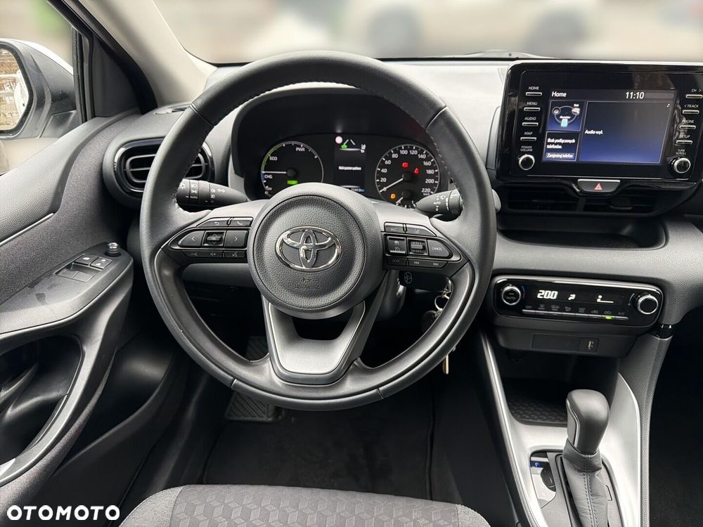 Toyota Yaris - 12