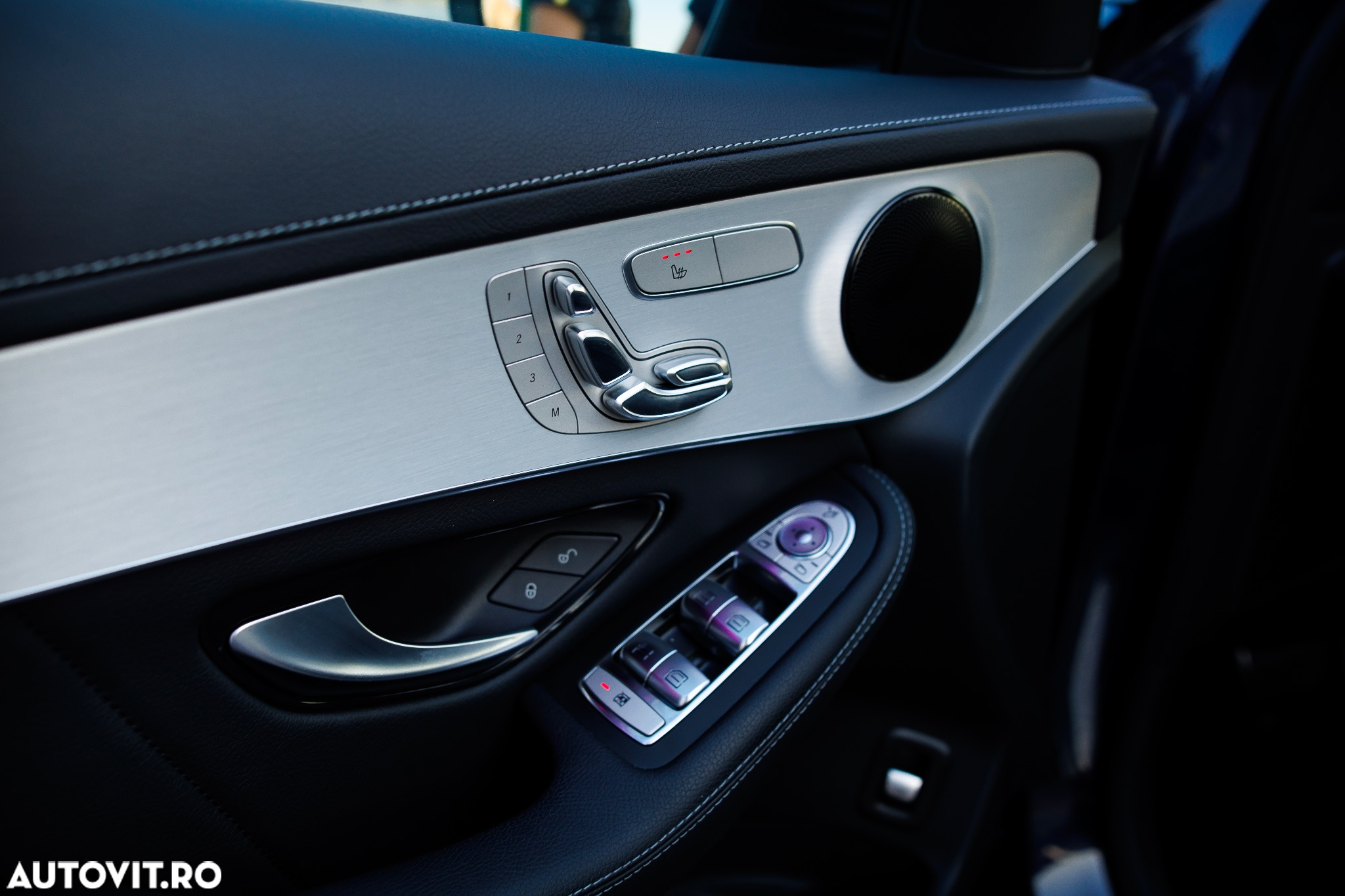 Mercedes-Benz GLC 300 de 4Matic 9G-TRONIC AMG Line - 13