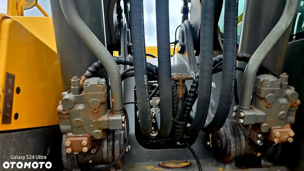 Volvo Ec480 - 12
