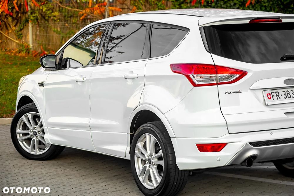Ford Kuga 1.6 EcoBoost 4x4 Titanium - 9