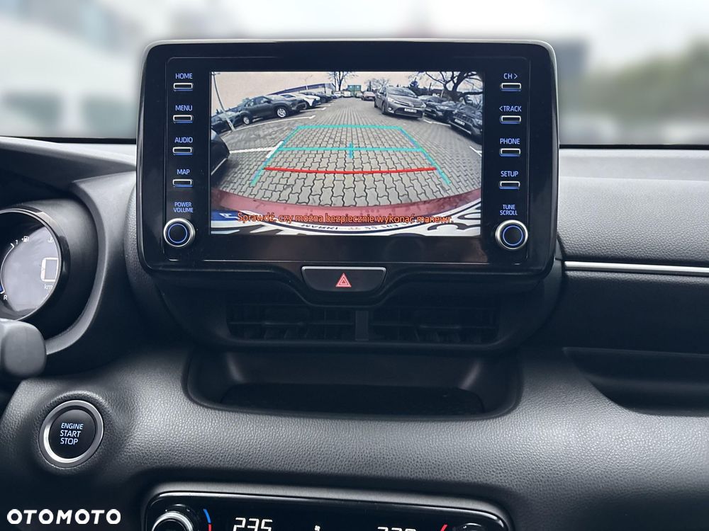 Toyota Yaris 1.5 Selection Style CVT - 12