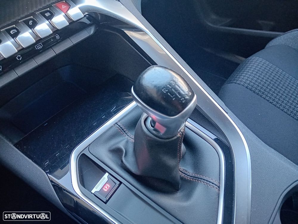 Peugeot 5008 1.2 PureTech Active - 18