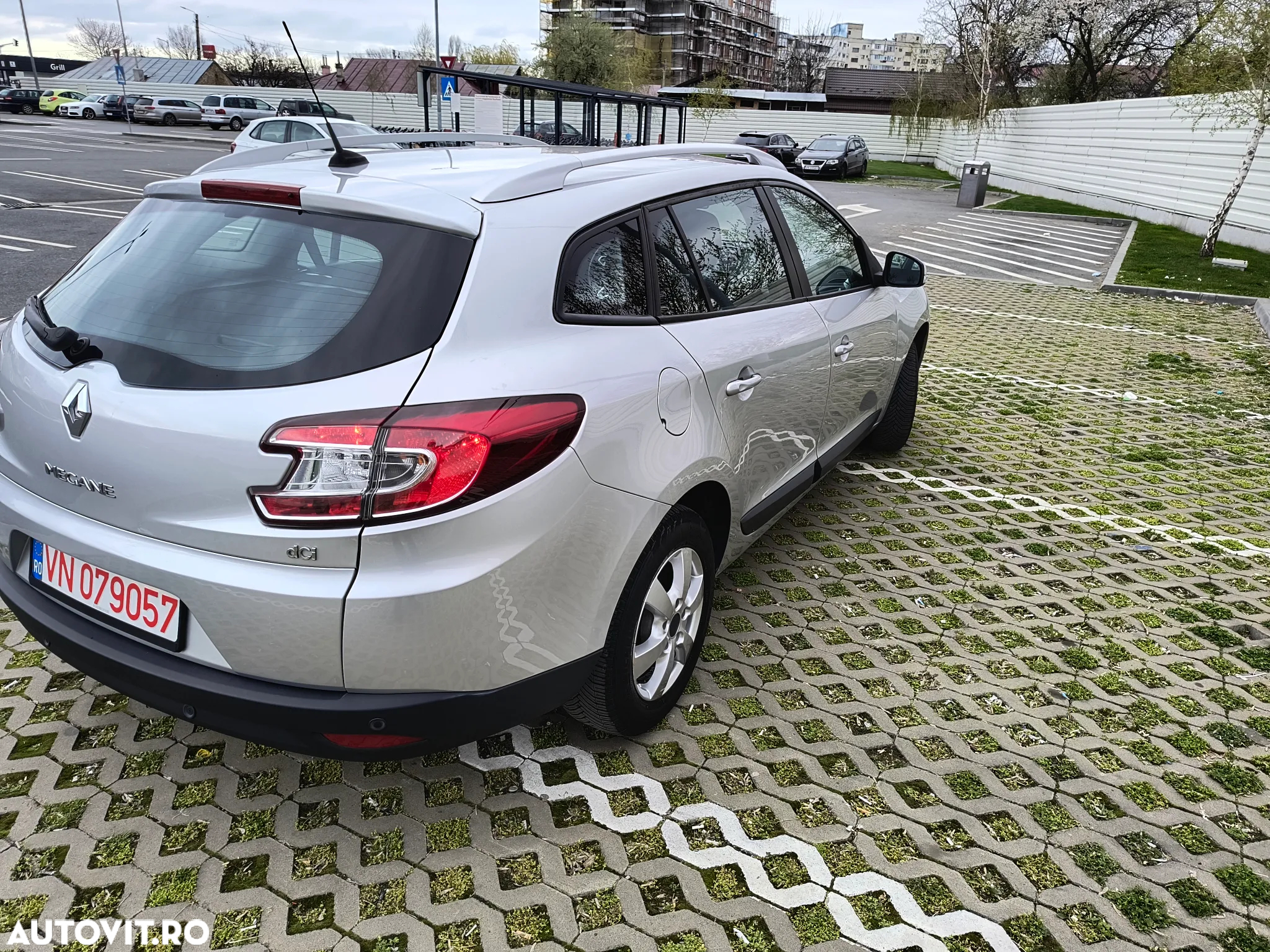 Renault Megane ENERGY dCi 110 Start & Stop Expression - 11