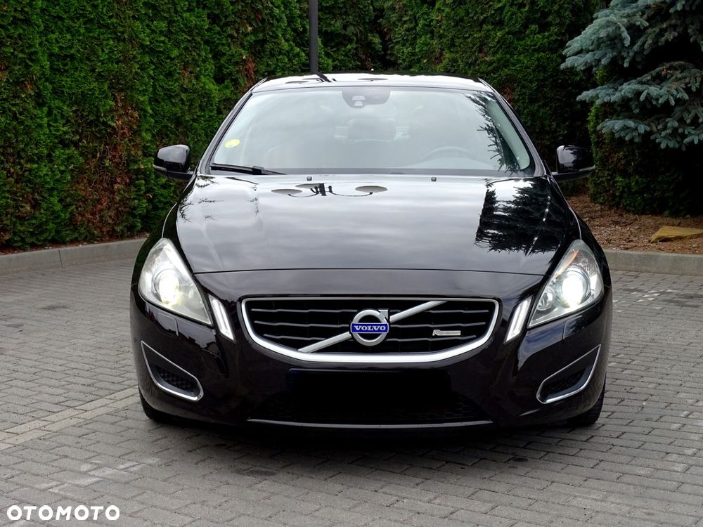 Volvo S60 D3 Geartronic RDesign - 2