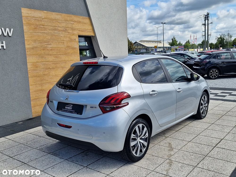 Peugeot 208 PureTech 82 Active - 5