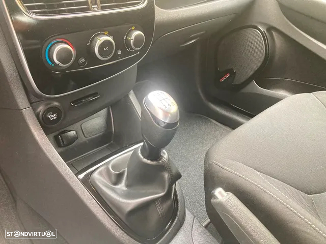 Renault Clio 1.5 dCi Limited - 21