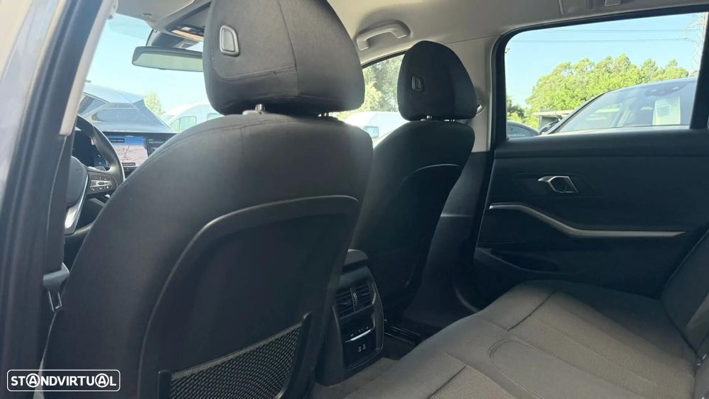 BMW 320 e Corporate Edition Auto - 9