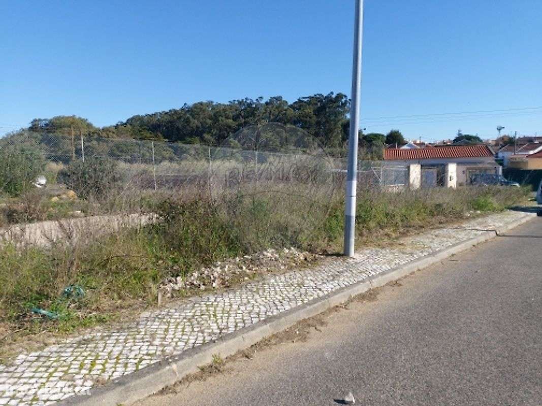 Terreno  para venda - Grande imagem: 2/5