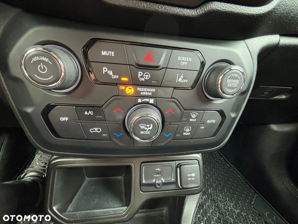 Jeep Renegade 1.3 GSE T4 Turbo S FWD S&S - 8