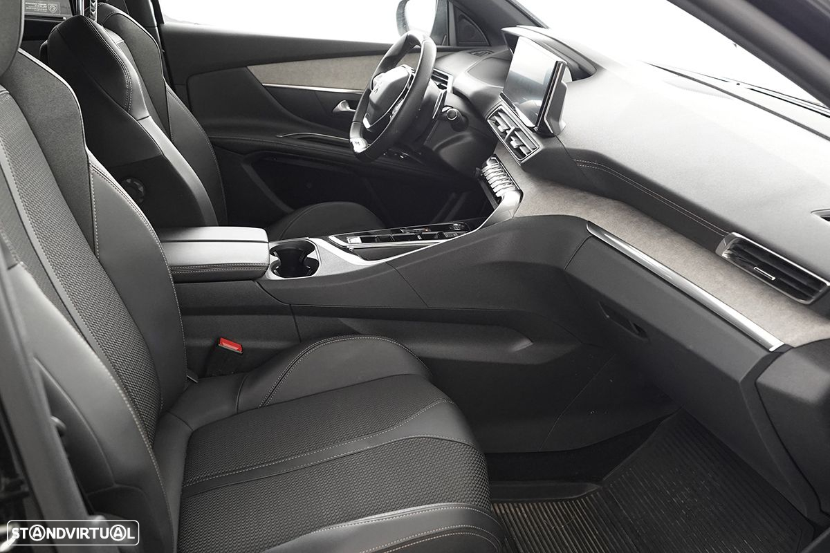 Peugeot 5008 1.2 PureTech GT EAT8 - 22