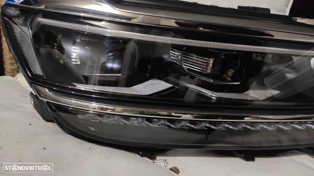 farol direito full Led VW Tiguan - 4