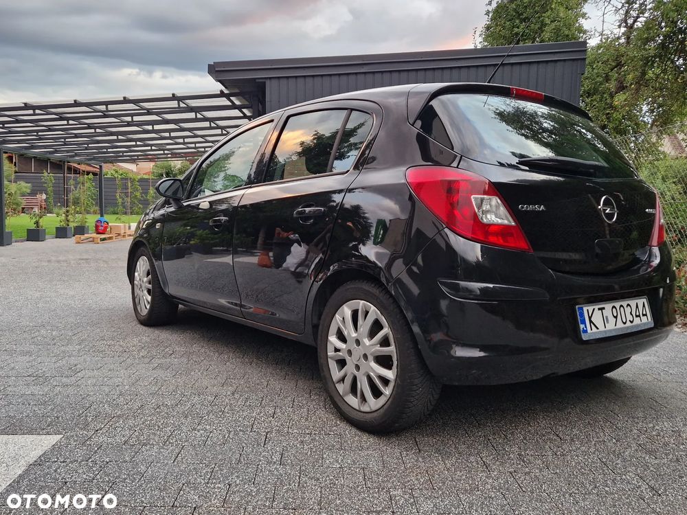 Opel Corsa 1.3 CDTI - 11