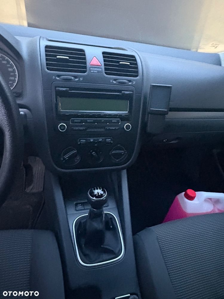 Volkswagen Golf 1.9 TDI Comfortline - 6