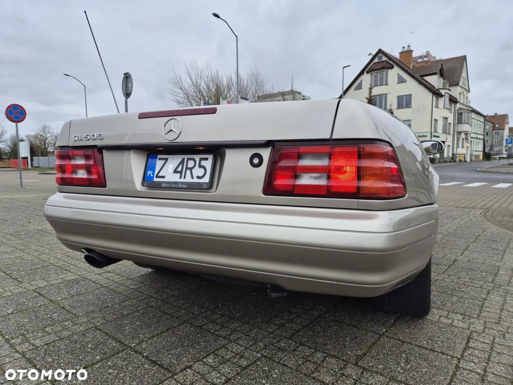 Mercedes-Benz SL 500 - 21