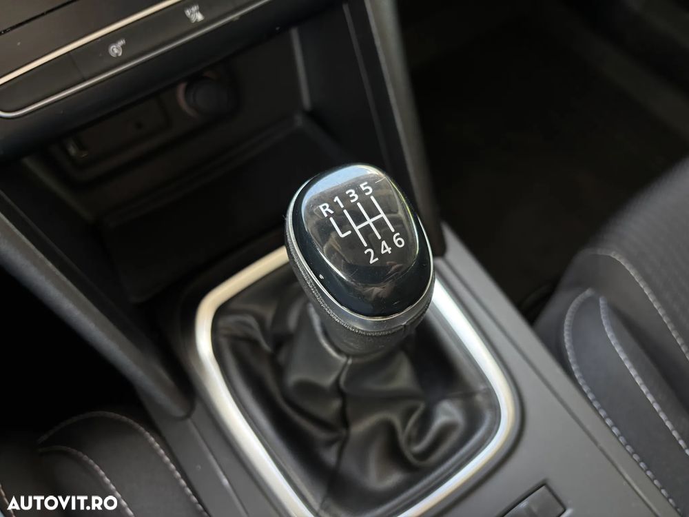 Renault Megane TCE 114 GPF Life - 21