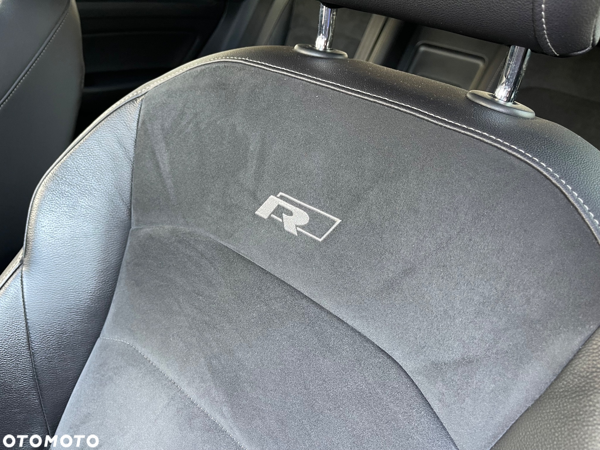 Volkswagen Arteon 2.0 TDI SCR Essence - 26