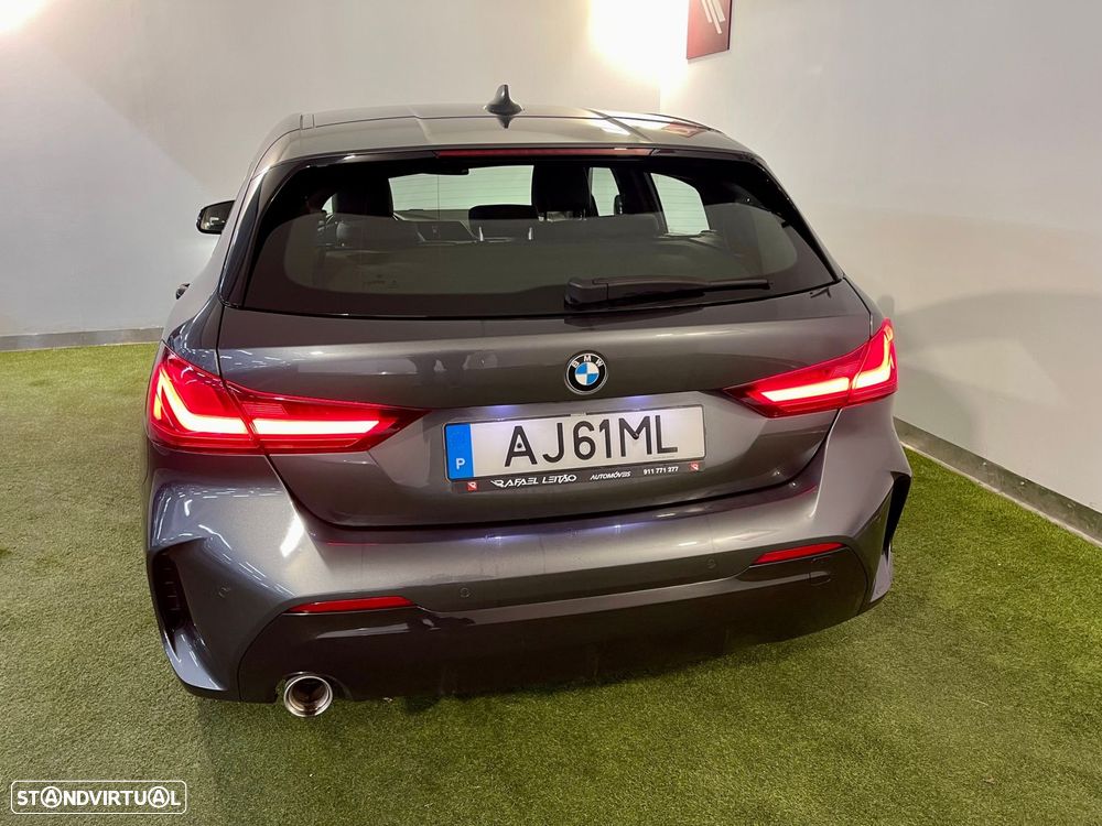 BMW 116 d Pack Desportivo M - 7