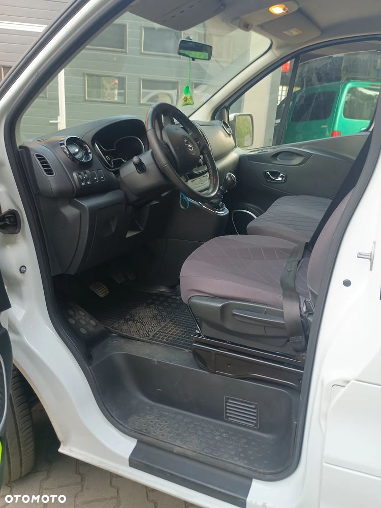 Opel Vivaro L2H1 2,9t Edition Business - 11