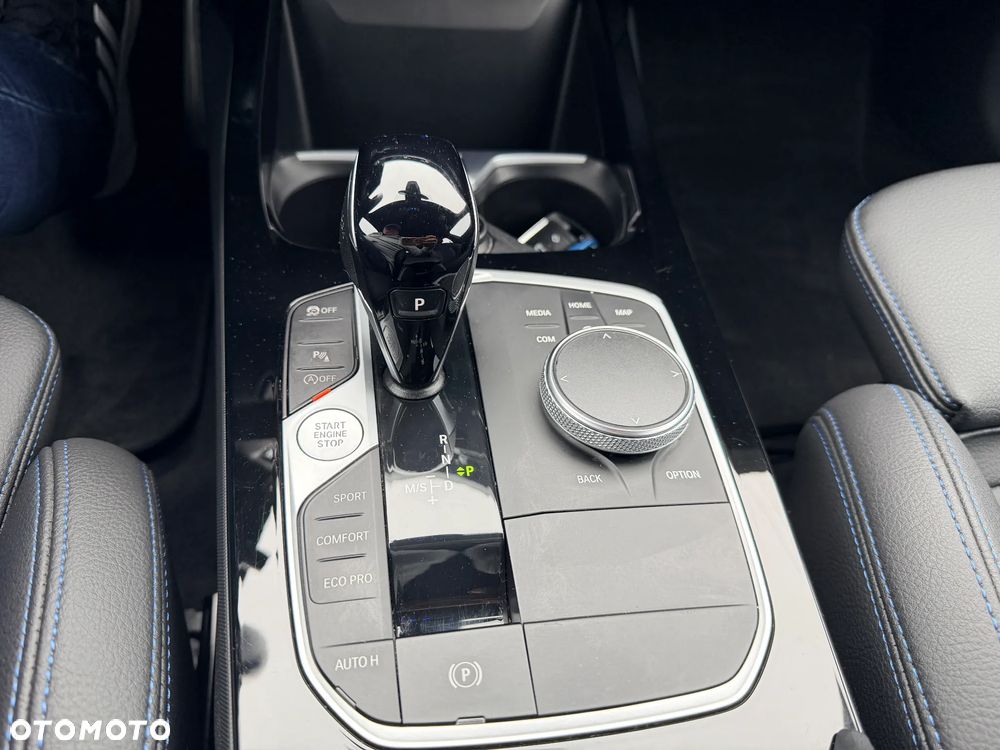 BMW Seria 1 120i M Sport - 29