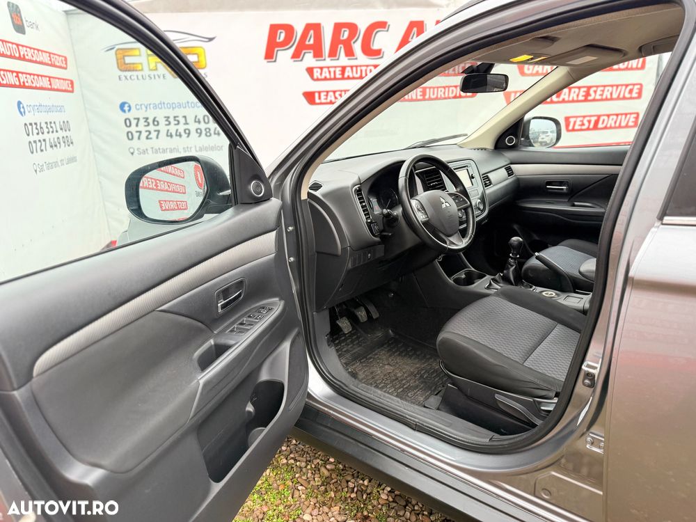 Mitsubishi Outlander 2.2 DI-D AS&G 6MT 4WD Invite A01 - 9