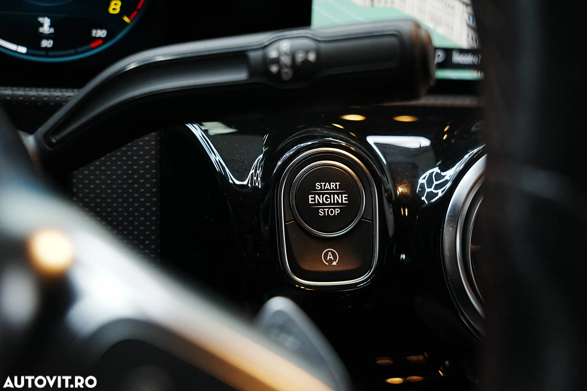 Mercedes-Benz CLA 200 7G-DCT AMG Line - 24