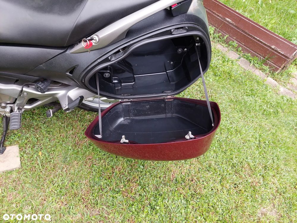 Honda Deauville - 12