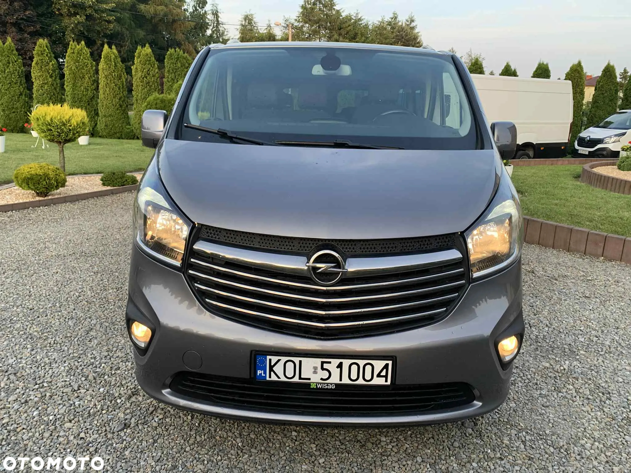Opel Vivaro - 3
